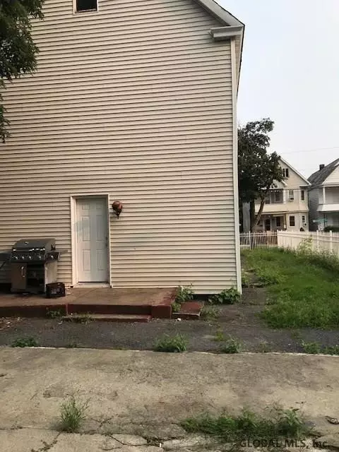 424 Schenectady St, Schenectady, NY 12307 photo 23