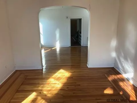 424 Schenectady St, Schenectady, NY 12307 photo 15