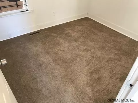 424 Schenectady St, Schenectady, NY 12307 photo 13