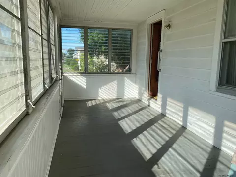 1133 Trinity Ave, Schenectady, NY 12306 photo 7