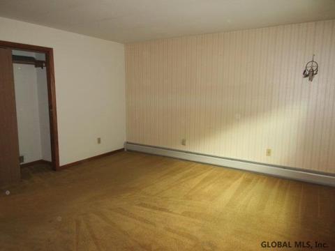 69 Paradowski Rd, Schenectady, NY 12302 photo 20