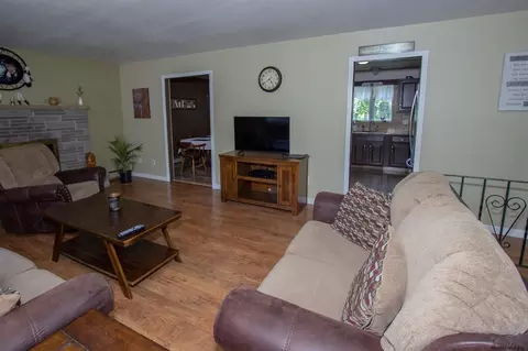 511 Chadwick Rd, Schenectady, NY 12304 photo 13