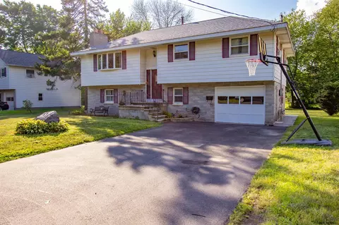 511 Chadwick Rd, Schenectady, NY 12304 photo 4
