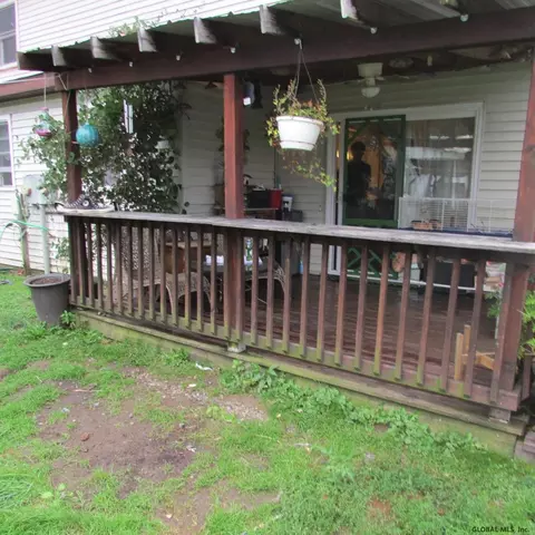 1012 Dresden Ct, Delmar, NY 12054 photo 16