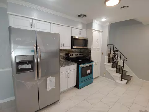 974 Obrien Ave, Schenectady, NY 12303 photo 24