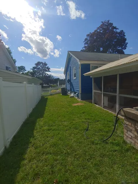 974 Obrien Ave, Schenectady, NY 12303 photo 4