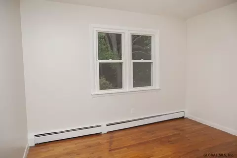 20 Lakeside Dr, Castleton, NY 12033 photo 10