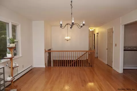 20 Lakeside Dr, Castleton, NY 12033 photo 8