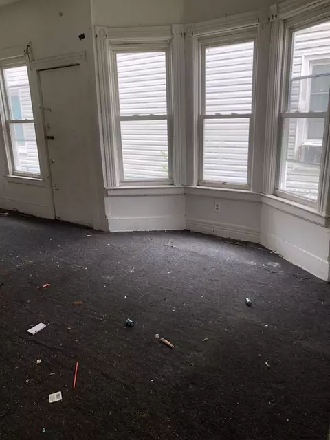 13 Chestnut St, Schenectady, NY 12307 photo 5
