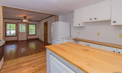 118 Maple Ave, Delanson, NY 12053 photo 3