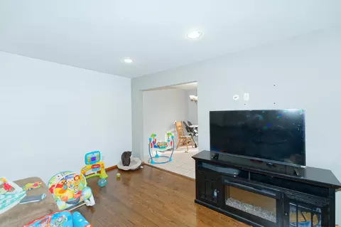 2230 Greenpoint Ave, Schenectady, NY 12303 photo 7