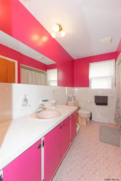 2230 Greenpoint Ave, Schenectady, NY 12303 photo 23