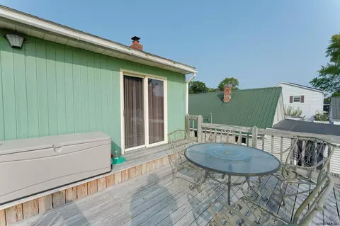 2230 Greenpoint Ave, Schenectady, NY 12303 photo 37
