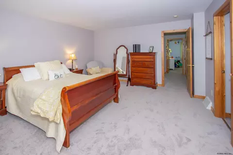 122 Trinity Pl, Selkirk, NY 12158 photo 42