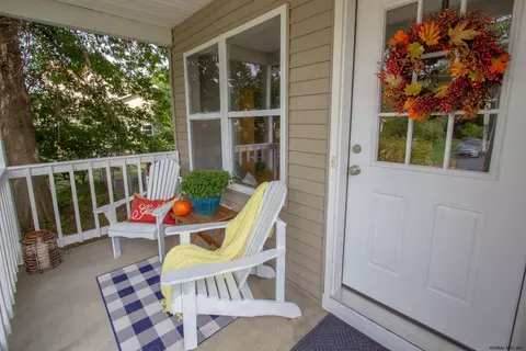 122 Trinity Pl, Selkirk, NY 12158 photo 8