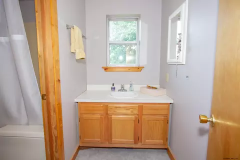 122 Trinity Pl, Selkirk, NY 12158 photo 45