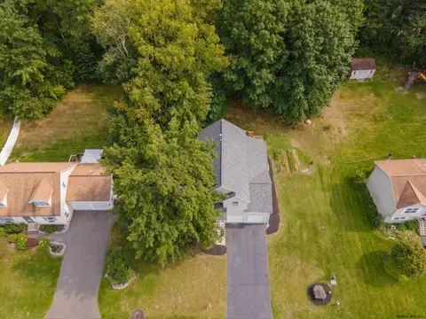122 Trinity Pl, Selkirk, NY 12158 photo 79