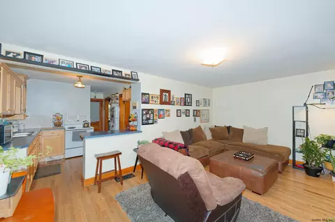 34 Mt Stuart Rd, Schenectady, NY 12304 photo 6