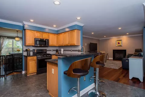 4 Century Dr, Ballston Spa, NY 12020 photo 15