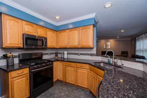 4 Century Dr, Ballston Spa, NY 12020 photo 13
