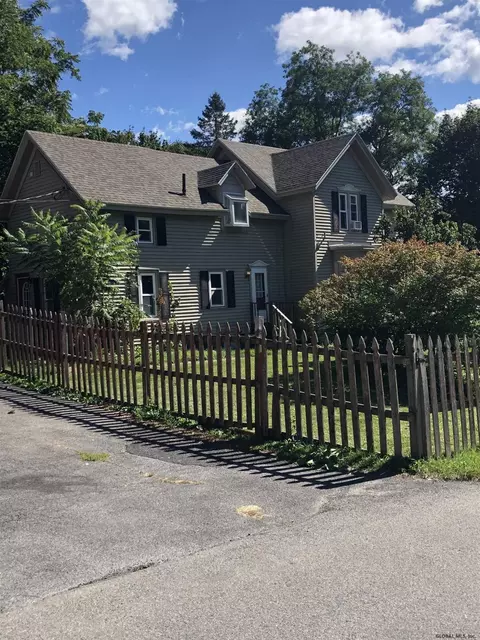 5 Upper East St, Fonda, NY 12068 photo 1