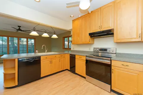191 Winne Rd, Delmar, NY 12054 photo 12
