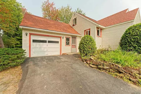 3011 Spawn Rd, Schenectady, NY 12303 photo 6