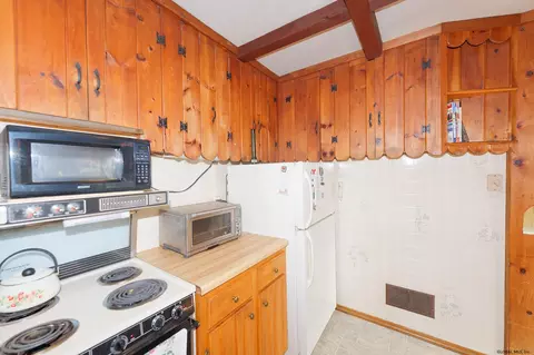 3011 Spawn Rd, Schenectady, NY 12303 photo 17