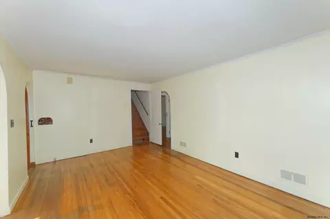 3011 Spawn Rd, Schenectady, NY 12303 photo 8