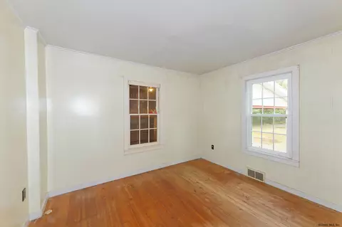 3011 Spawn Rd, Schenectady, NY 12303 photo 25