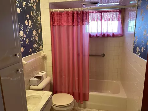 2820 Clyde Ave, Schenectady, NY 12306 photo 14