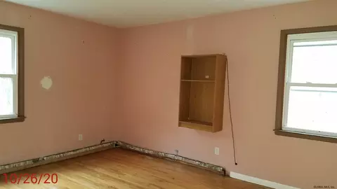 37 Lakeside Dr, Castleton, NY 12033 photo 7