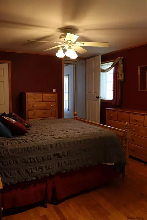 822 Kings Rd, Schenectady, NY 12303 photo 27