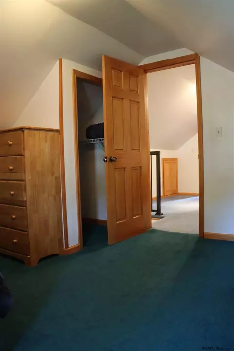 822 Kings Rd, Schenectady, NY 12303 photo 38