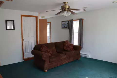 822 Kings Rd, Schenectady, NY 12303 photo 10