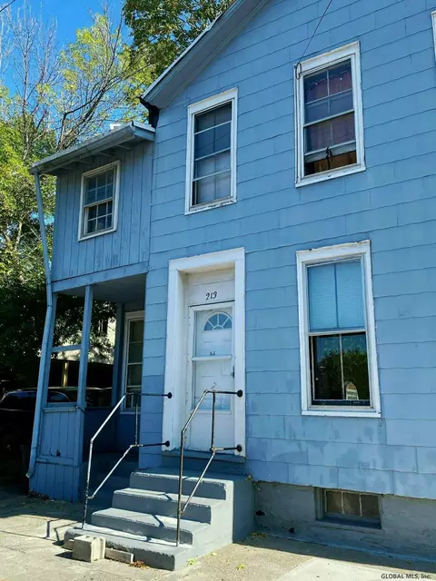 213 Nott Ter, Schenectady, NY 12307 photo 1