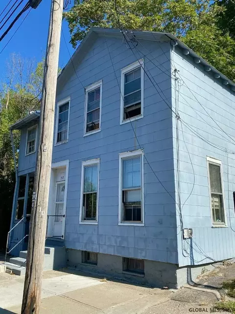 213 Nott Ter, Schenectady, NY 12307 photo 2