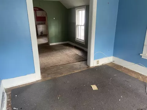 851 Eastern Ave, Schenectady, NY 12308 photo 16