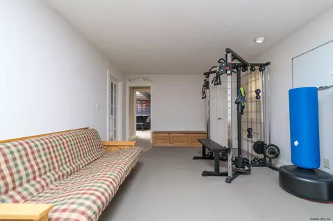 232 Oregon Ave, Schenectady, NY 12304 photo 38