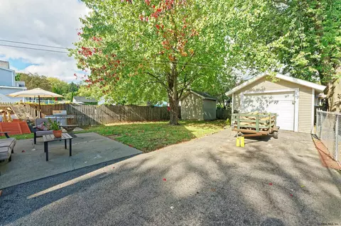 1319 Belmont Ave, Schenectady, NY 12308 photo 18