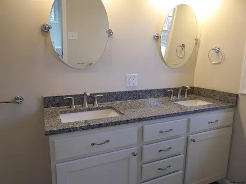 13 Spore Rd, Delmar, NY 12054 photo 39
