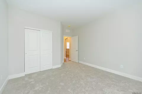 284 Bender Ln, Glenmont, NY 12077 photo 31
