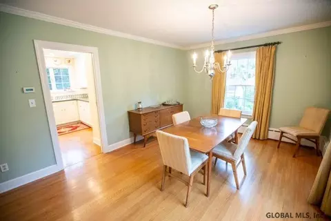 1061 Mohawk Rd, Schenectady, NY 12309 photo 5