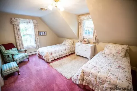 1061 Mohawk Rd, Schenectady, NY 12309 photo 34