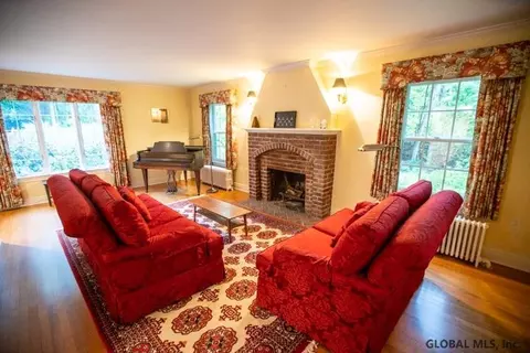 1061 Mohawk Rd, Schenectady, NY 12309 photo 21