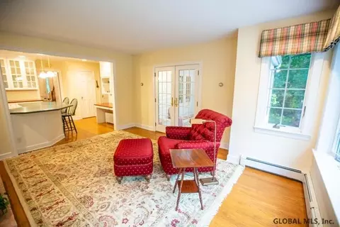 1061 Mohawk Rd, Schenectady, NY 12309 photo 16