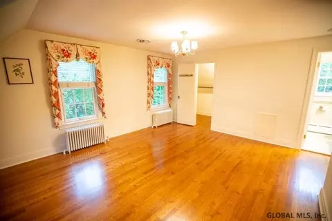 1061 Mohawk Rd, Schenectady, NY 12309 photo 27