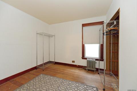 25 Hawk St, Schenectady, NY 12308 photo 16