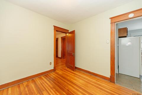 25 Hawk St, Schenectady, NY 12308 photo 35