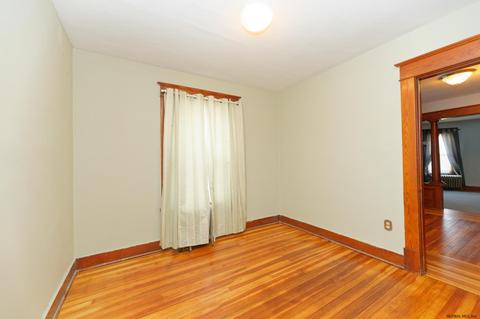 25 Hawk St, Schenectady, NY 12308 photo 34